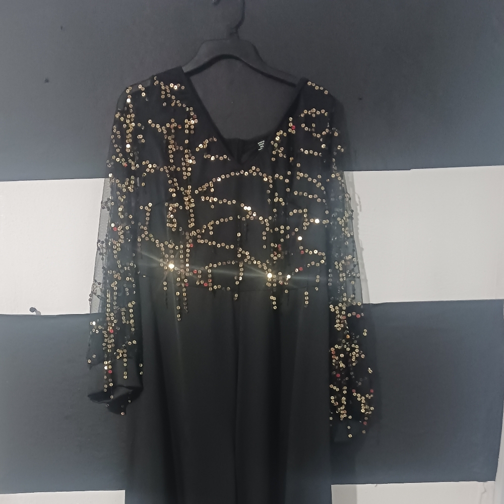 Shein Women gold sequined black long sleeve dress